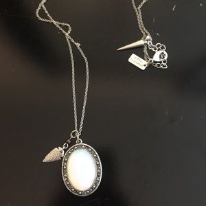 Long necklace with pendant!
